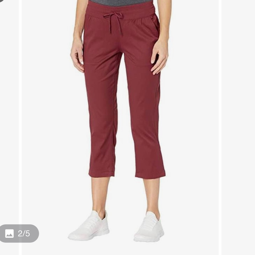 The North Face Aphrodite Motion Capri - Barolo Red